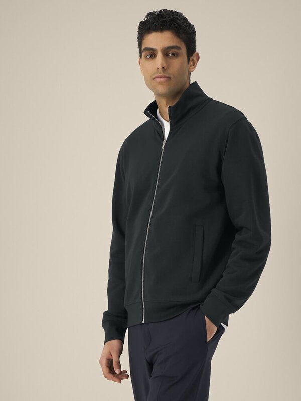 Trailer 2.0 (STSU253) Thumbnail